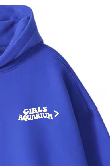 .Girl Aquarium >.